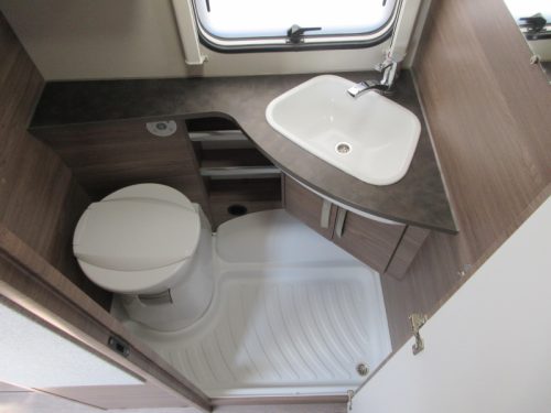 Knaus Sport Silver Selection 460 EU WITH MOVER AND FIXED AWNING photo: 14