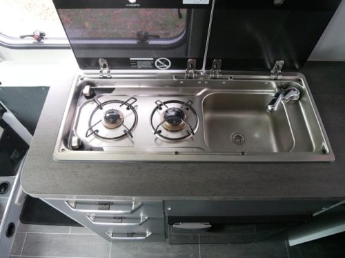 Weinsberg CaraTour, 5.40 Meter Buscamper, Pop-top roof, 4-Person!!! photo: 12