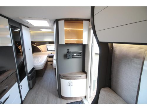 Hobby Excellent Edition 540 UL Einzelbetten und Rundsitzgruppe! Foto: 16
