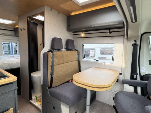 Hymer Redwood 601 Explorer - Automatic photo: 7