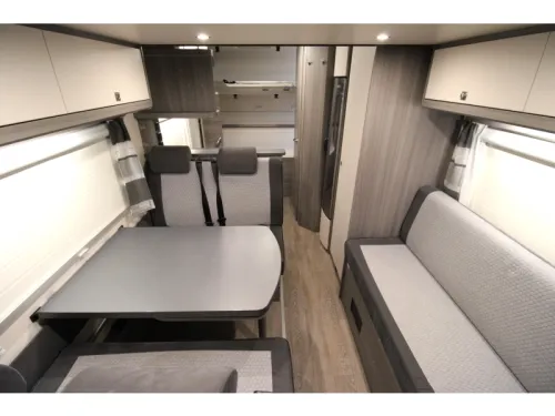 Hobby Optima Ontour 65 HKM 6 person / Bunk beds photo: 9