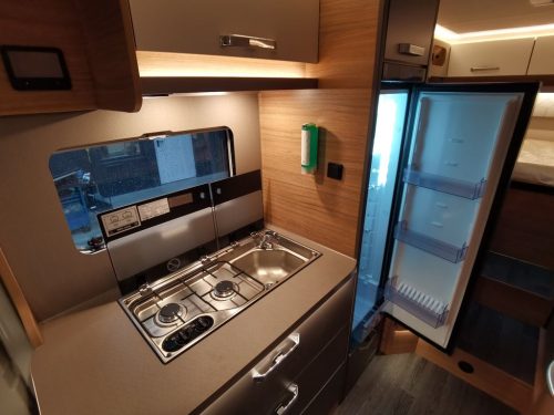 Weinsberg Carasuite 650 MEG Foto: 15