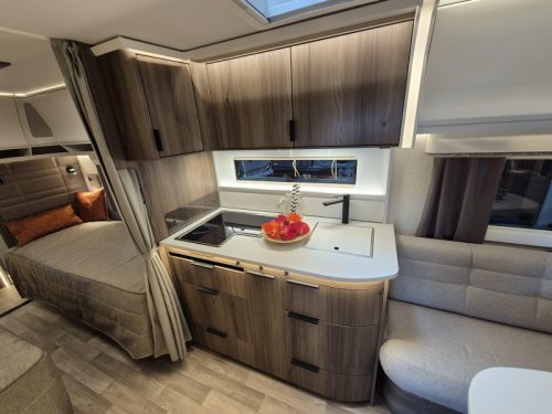 Kabe Safir 600 TDL E2 2.3 Single beds photo: 17