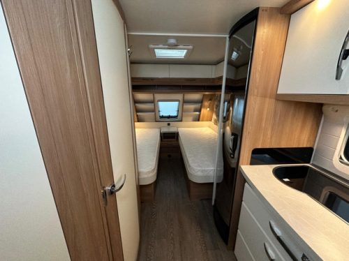 Hobby De Luxe 495 UL photo: 22