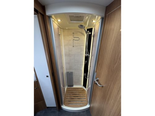 Dethleffs Globetrotter 7850 XL-I Automatic VERY LUXURIOUS! photo: 12