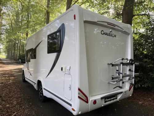 Chausson Welcome 718 EB Limited Queensbed Pop-top roof photo: 4