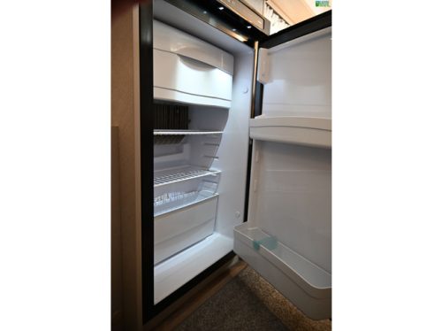 Eriba Touring Triton 420 Foto: 23