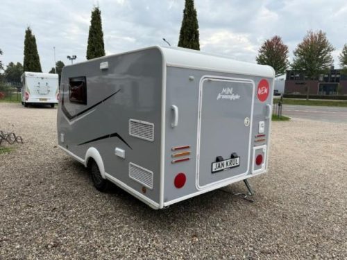 Caravelair Pop Top Mini Freestyle 320 light compact electric photo: 5