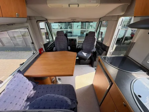 Knaus Travel-Liner 2XAirco,Fixed bed,Pull-down bed photo: 12