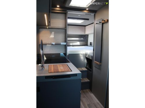 Niesmann+Bischoff iSmove 6.9E Clou Line 160pk Automatique | 7 m&egrave;tres | Coloris unique | Sonos | Panneaux solaires | Convertisseur | Lit escamotable | photo: 12
