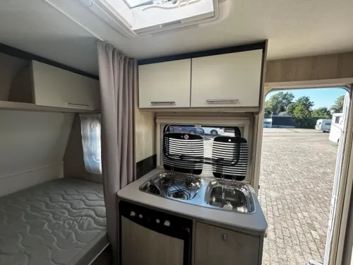 Caravelair Alba 390 Mover, Awning & Canopy photo: 8