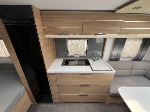 Adria Adora 512 UP Thule Awning Mover Fully Automatic photo: 7