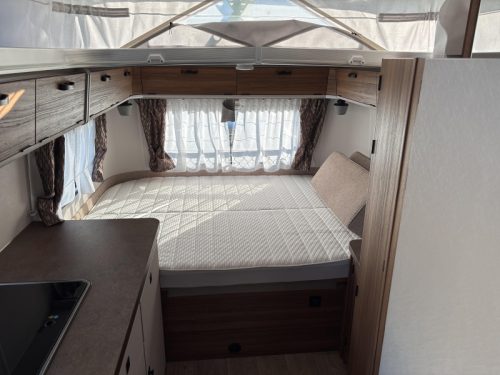 Eriba Touring 630 Legend Mover/Thule awning  photo: 6