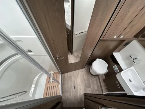 Hymer B ML I 780 photo : 6