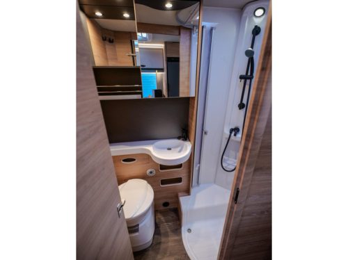 Knaus L!ve Ti Platinum 700 MEG AUTOMAAT L&Auml;NGSBETTEN 2027! Foto: 17