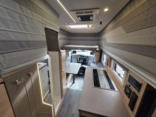 Knaus Tourer CUVision 500 LT Automaat Dachklimaanlage ch94 Foto: 12