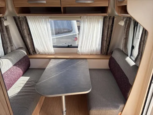 Eriba Nova Light 442 Mover/Unico awning  photo: 5