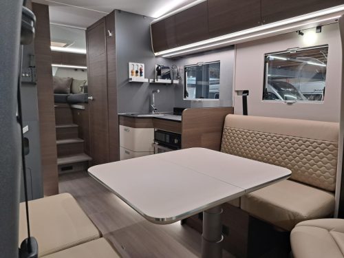 Adria Coral MB Supreme 670 DL Foto: 7