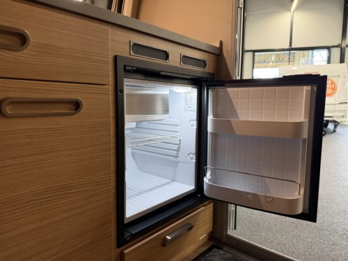 T@B Basic 320 lightweight / refrigerator photo: 13