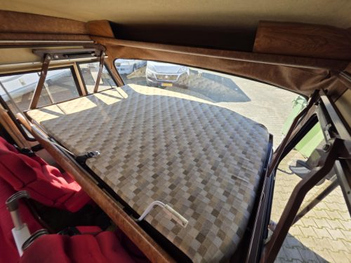Hymer S 660 AUTOMATIC MERCEDES 6 BERTH photo: 5