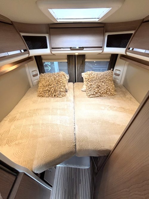 Carthago Malibu Van Charming GT 600 DB AUTOMATIC SINGLE BEDS 5.99M EURO 6 photo: 2