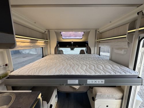 Challenger Graphite Ultimate 380 Automatic 5 Seatbelts photo: 15