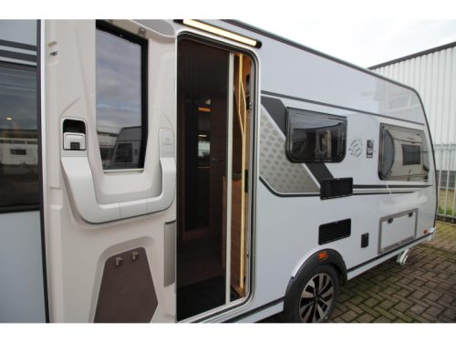 Knaus Sudwind Black Selection 500 EU Single beds & round seating! photo: 23
