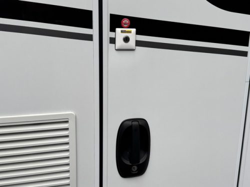 Fiat Ducato Hymer Carado I338 2.3 Single beds Pop-top roof Air conditioning photo: 7
