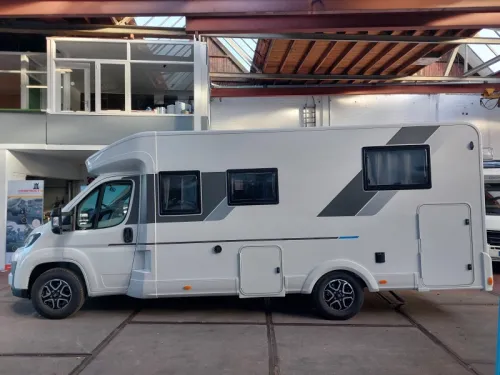 Sun Living S 72 DL Special Edition &euro; 90.000 photo: 15
