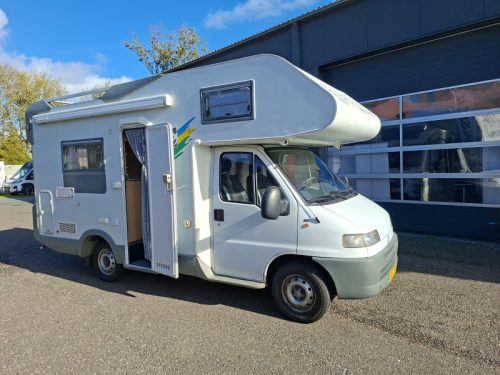 Knaus Traveller 575 kompakter ger&auml;umiger 6p Wohnmobil  Foto: 1