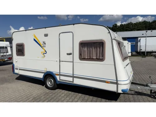Knaus Blue Line 450 TF franz&ouml;sisches Bett Rundsitzgruppe Toilette Foto: 0