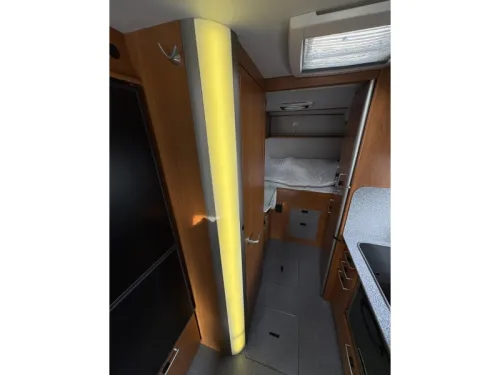 Hymer S 820  photo: 15