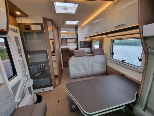 B&uuml;rstner Lyseo TD 690 G Harmony Line / Maxi  Foto: 12