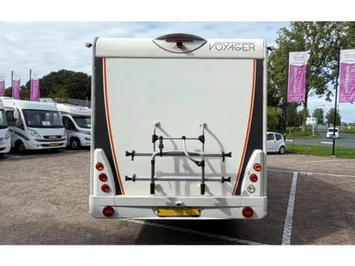 P.L.A. Camper Voyager Queensbed Hubbett Foto: 2