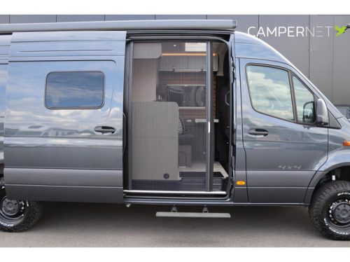 Hymer Grand Canyon S 700 190ch Automatique 4x4 | Pack Premium | Lits jumeaux | Lithium | Auvent | 6.97m | Chauffage diesel | Si&egrave;ges chauffants photo : 5