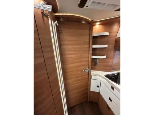 Carthago Chic C-Line I 4.9 LE  photo: 11
