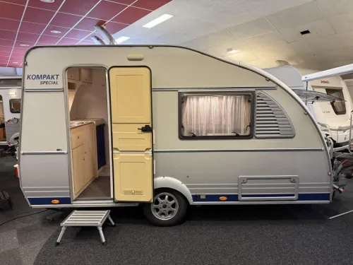 Kip Kompakt Special 37 EK 2 BETTEN ODER GROSSES BETT ZELT Foto: 0