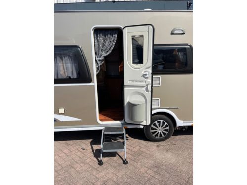 Dethleffs Beduin Emotion 495 Mover Awning Fully equipped and holiday-ready photo: 8