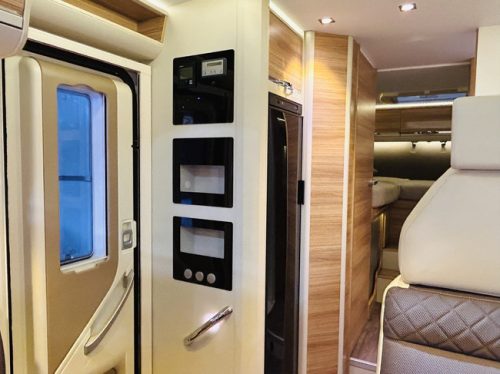 Adria CORAL S 670SL PLUS , Automaat, Enkele bedden, Origineel Nederlands, 1e eigenaar foto: 13