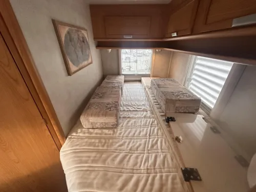 DueErre Escape 391 125HP Roof air conditioning 4-person photo: 7