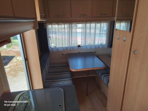 Adria Altea 430 DD Lightweight Caravan photo: 2