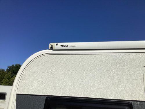 Hobby De Luxe 460 UFE omnistor  photo: 19