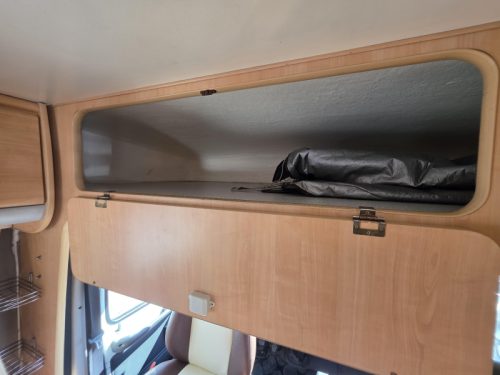 Chausson Welcome 70 2.8JTD 2002 Motorhome  photo: 12