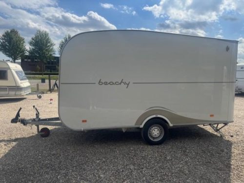 Hobby Beachy 420 special unique caravan photo: 4