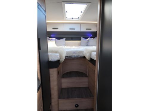 Knaus 2027 Live Ti 650MEG Platinum 180PK ALLE OPTIES! Foto: 9