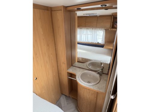 B&uuml;rstner Ventana 460 TS - Mover - Auvent  photo : 10