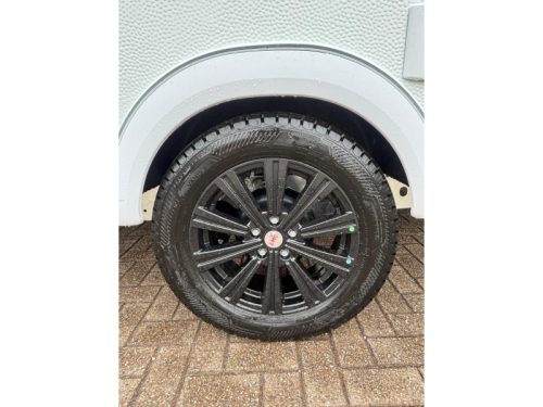 LMC Style 490 K Modell 2027 Etagenbett Foto: 24