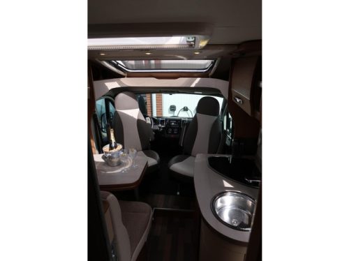 Knaus VAN Ti 550MD |Only 68379KM!|VERY NEAT|Dish/TV / Inverter photo: 5