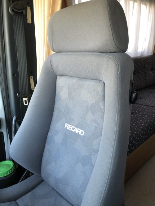 Dethleffs A5830 5 person starter Motorhome photo: 11