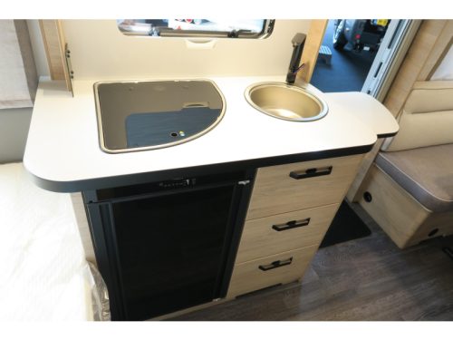 Weinsberg CaraOne Edition HOT 480 EU MOVER+CASSETTEL.+FIETSEND photo: 9